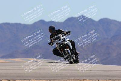 media/Mar-24-2025-Moto Forza (Mon) [[57ce5c5cff]]/3-Beginner Group/Session 4 (Turn 9)/